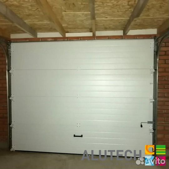 Ворота гаражные alutech