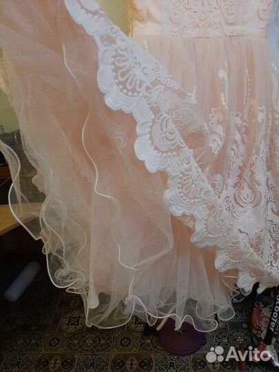 Вечернее платье