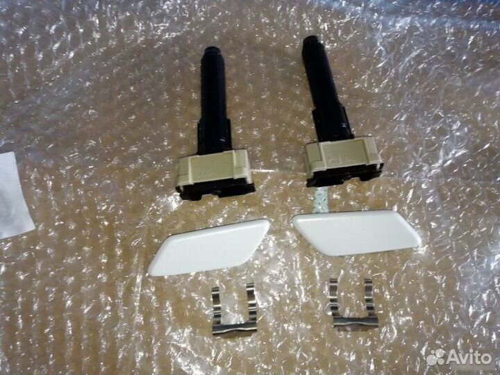 Форсунка омывателя фары Toyota Land Cruiser Prado