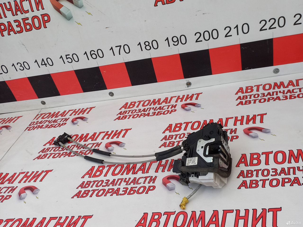 Замок двери задней левой Киа Церато 2 09-13г