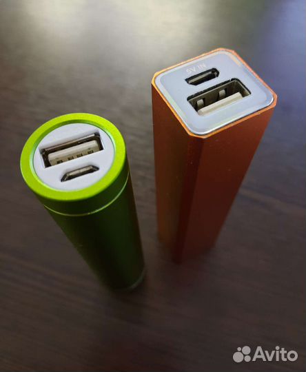 Внешний аккумулятор 2000 mAh / 2600 mAh