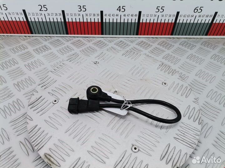 Датчик детонации Opel Omega B