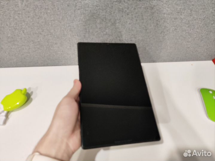 Lenovo tab m10 fhd plus