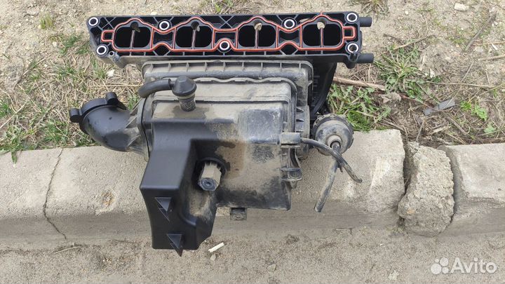 Впускной коллектор Chevrolet Aveo t300