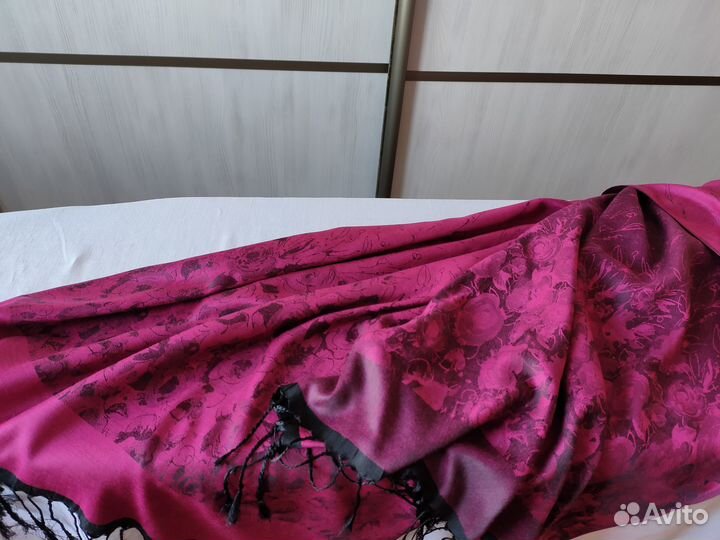 Двусторонний палантин Tranini