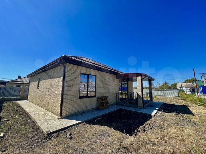 Дом 100 м² на участке 5 сот.