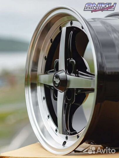 Комплект дисков Work Equip 01 R15 7j ET30 4*100