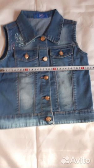 Джинсовая жилетка для девочки