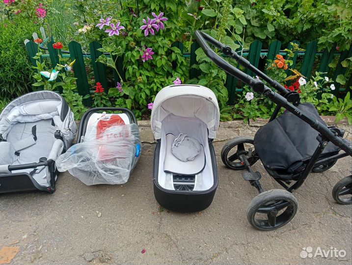 Прогулочная коляска