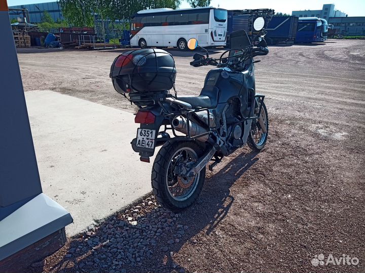Honda transalp XL600