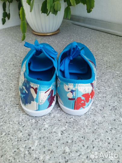 Кеды новые 38