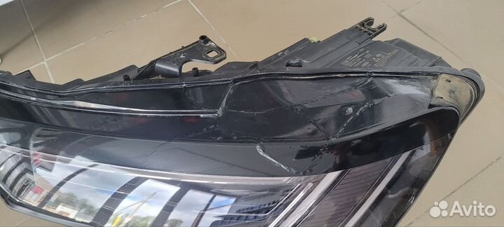 Фара Audi a6 c8