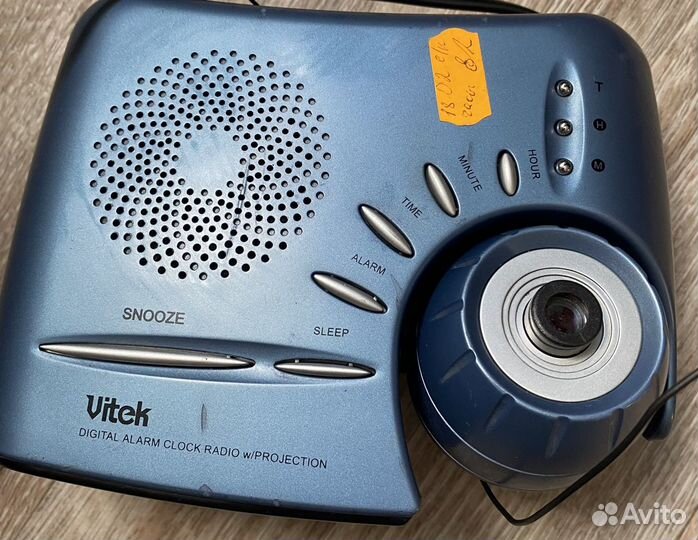 Радио витек с часами прожектором, все в рабочем со