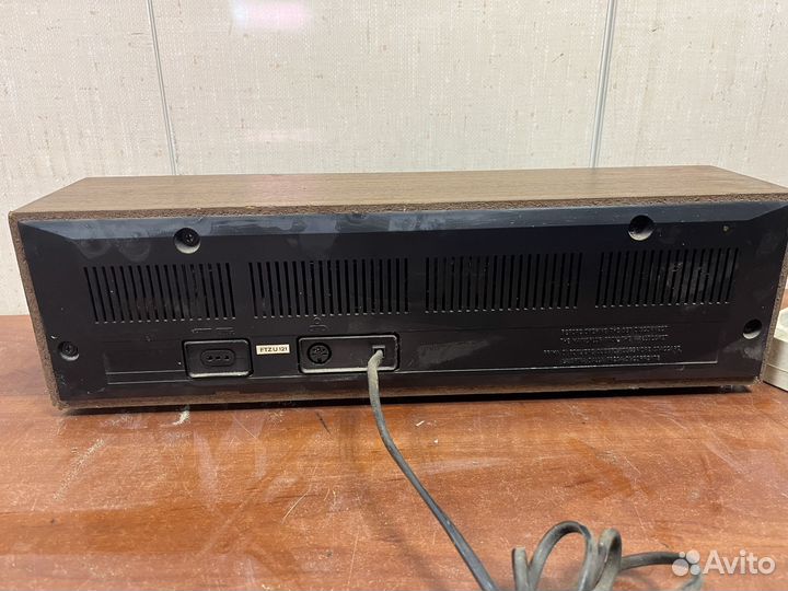 Приёмник Philips FTZ U 121. 195