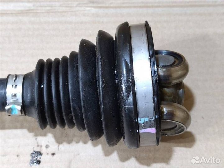 Полуось передний левый Maserati Levante M161 3.0 D