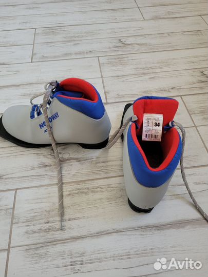 Ботинки лыжные 34 разм
