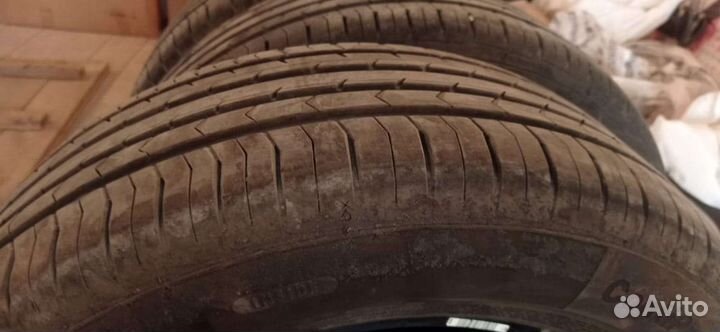 Continental ContiPremiumContact 5 215/60 R16