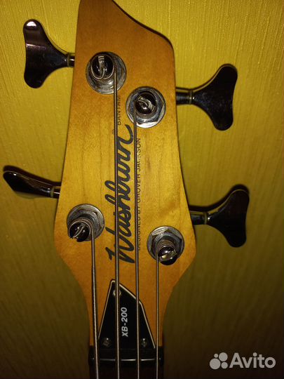 Бас Гитара Washburn xb-200 Bantam