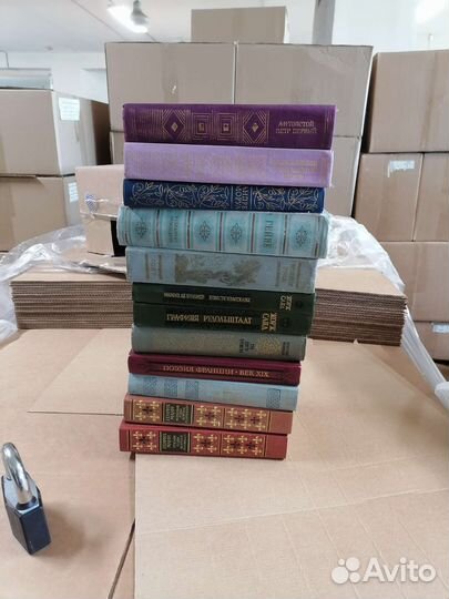 Книги коробка для Ольги