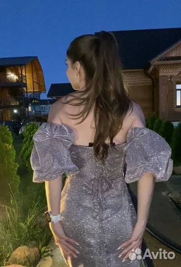 Вечернее платье