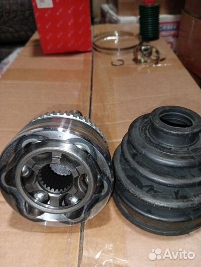 Шрус внешний Toyota Corolla (E11, E12) Avensis 03