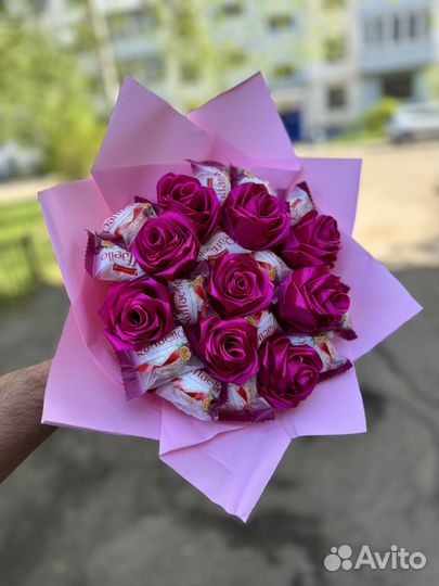 Букет роз из атласных лент