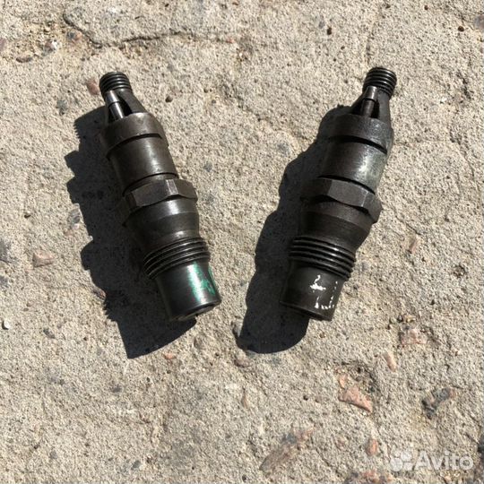 Форсунка механическая Фольксваген Т4 1,9 2,4