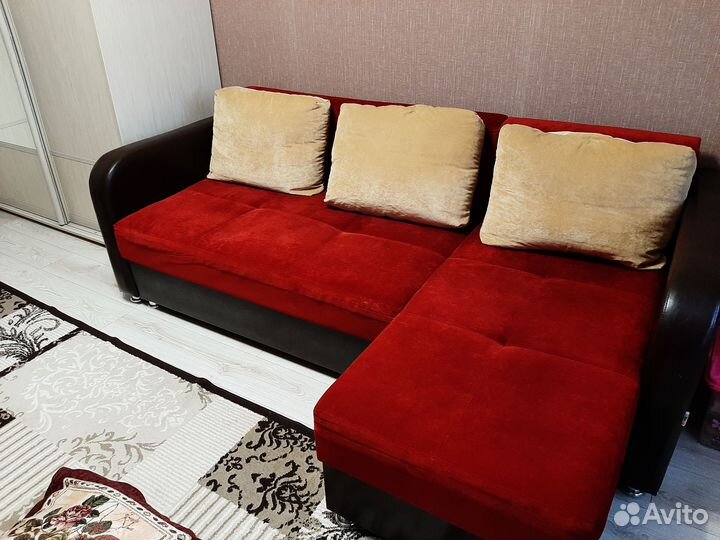 Угловой диван