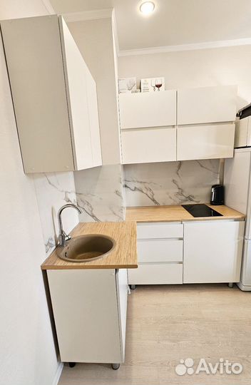 Продам кухню кухонный гарнитур б/у