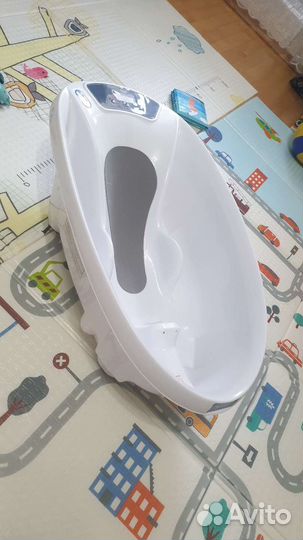 Ванночка для купания новорожденных