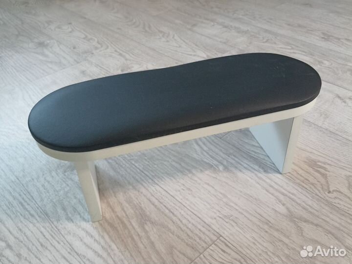 Подставка для рук маникюрная