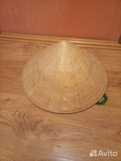 Шляпа из Вьтнама