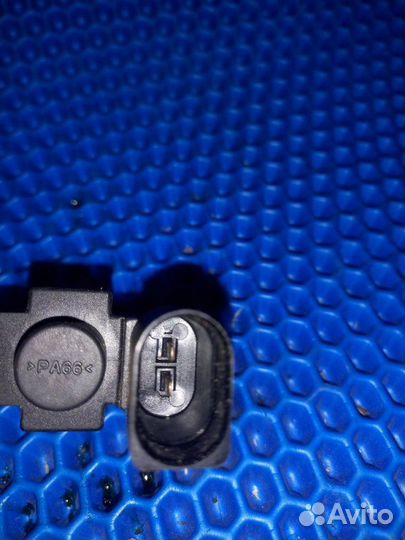 Клапан электромагнитный Audi Q5 8R CDN 2011