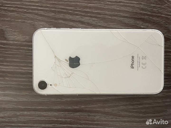 iPhone Xr, 64 ГБ