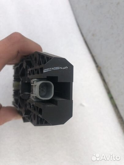 Ручка двери передняя левая Фольксваген Джетта 6