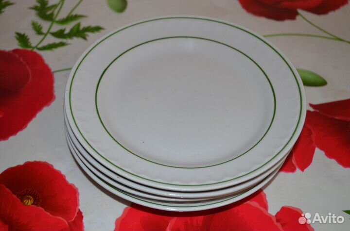 Посуда (тарелки, блюдце)