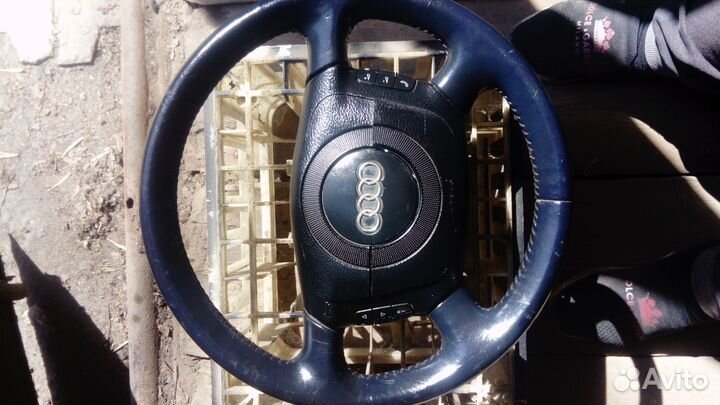 Руль audi a8 d2