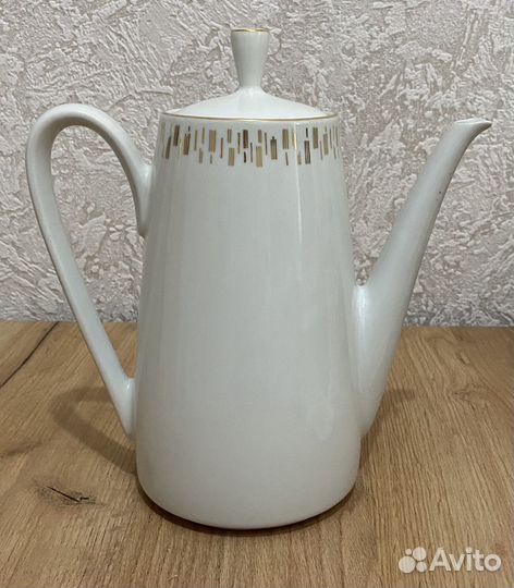 Предметы фарфорового сервиза ГДР Kahla 1957-64 гг