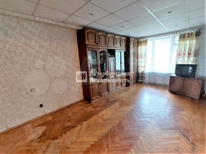 3-к. квартира, 67,8 м², 1/9 эт.