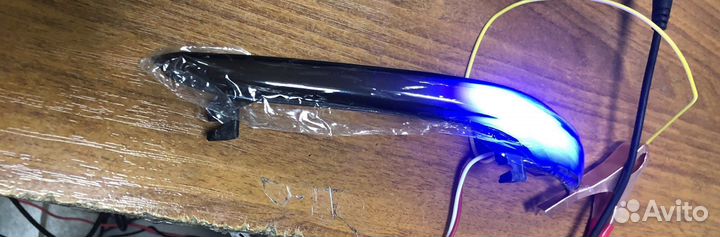 Повторители поворота в зеркала Гранта 2114 Новые