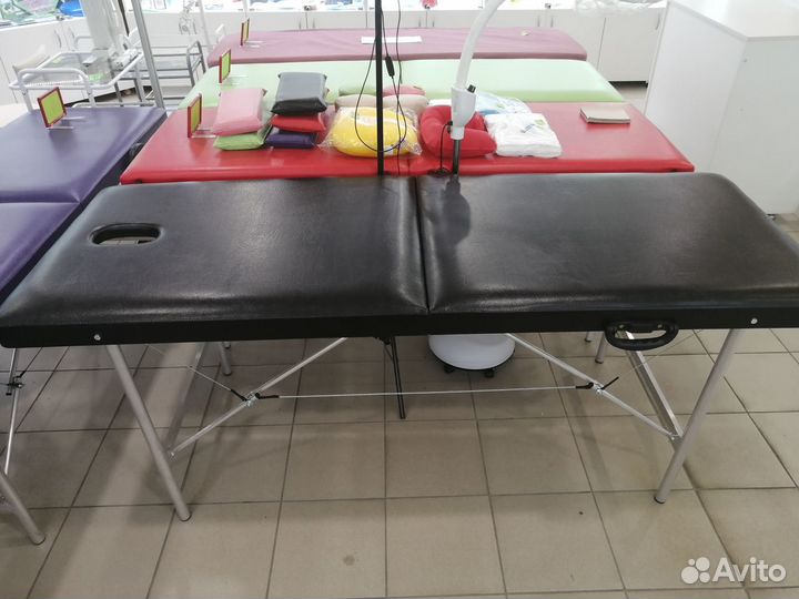 Косметологическая кушетка