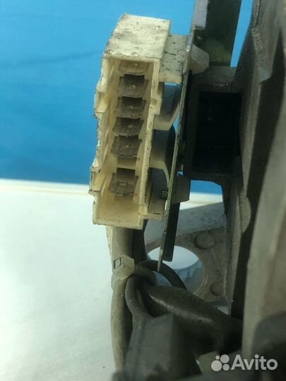 Двигатель стиральной машины Zanussi 