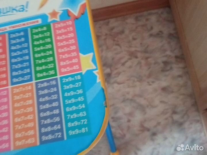 Детский стол и стульчик