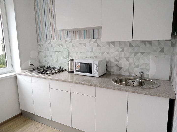 2-к. квартира, 54 м², 5/5 эт.