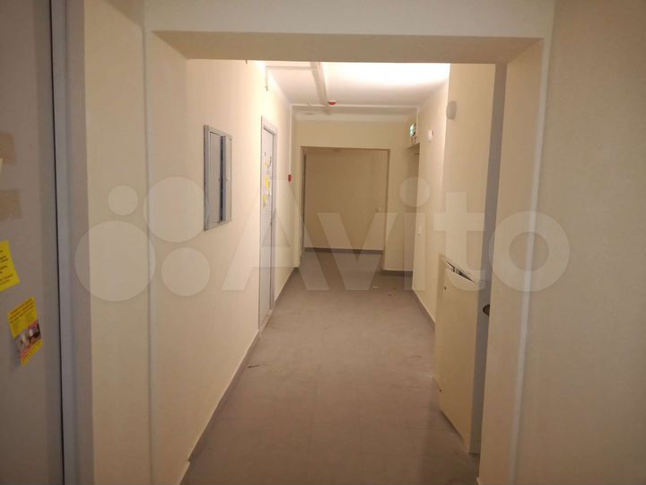 3-к. квартира, 82 м², 2/10 эт.