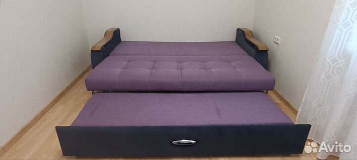 Диван лидер