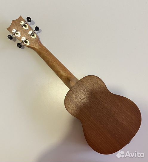 Укулеле flight nus310