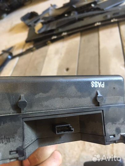 Датчик системы защиты салона mercedes w210