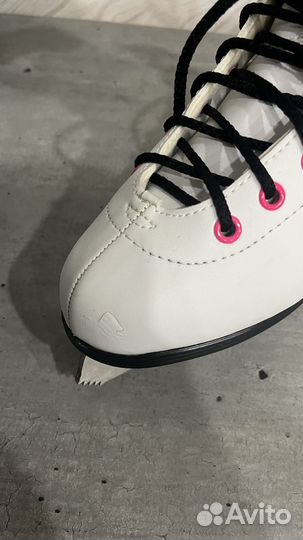Коньки фигурные 37 размер(маломерки)