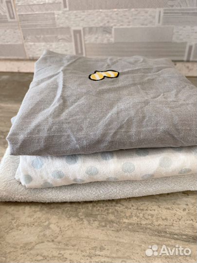 Детская кроватка с маятником